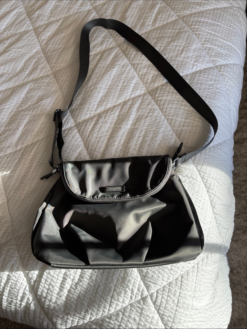 NWOT Baggallini Black Satin-Look Crossbody Shoulder Bag